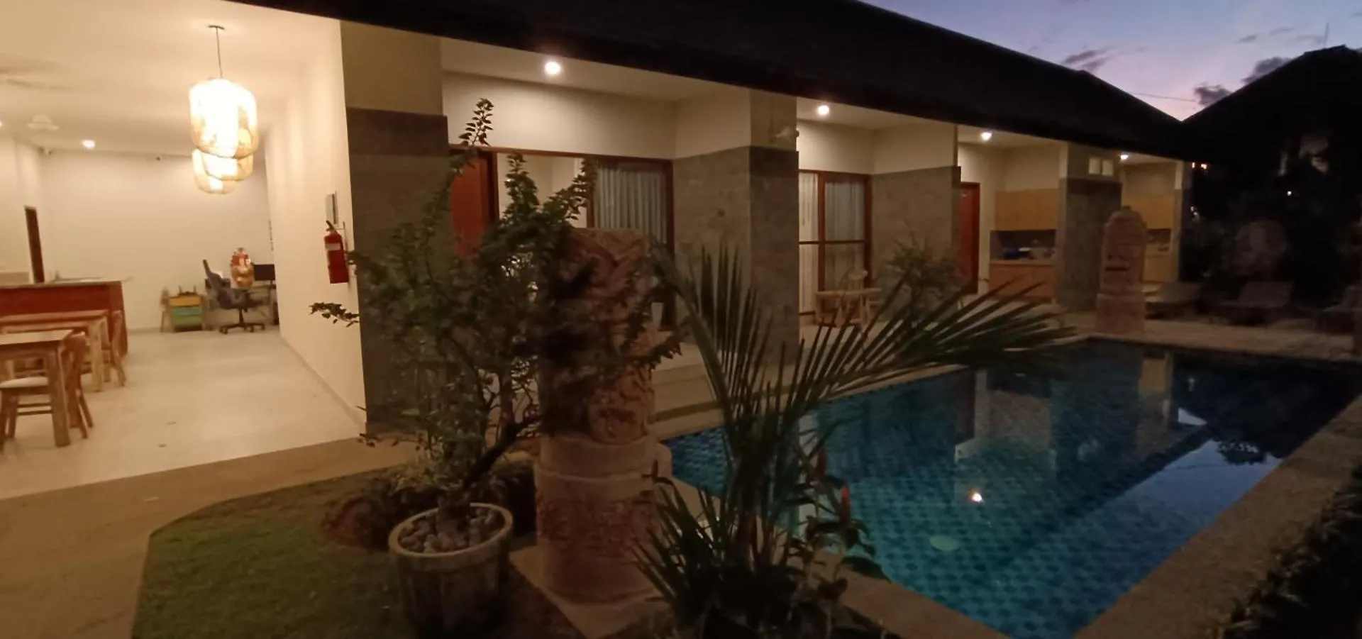 Kubunaku Sanur  Guest house