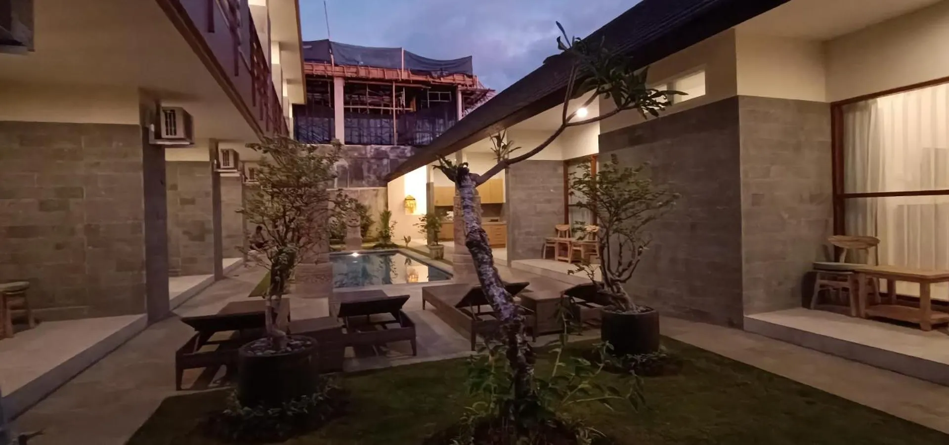Kubunaku Sanur  3*, Sanur (Bali)
